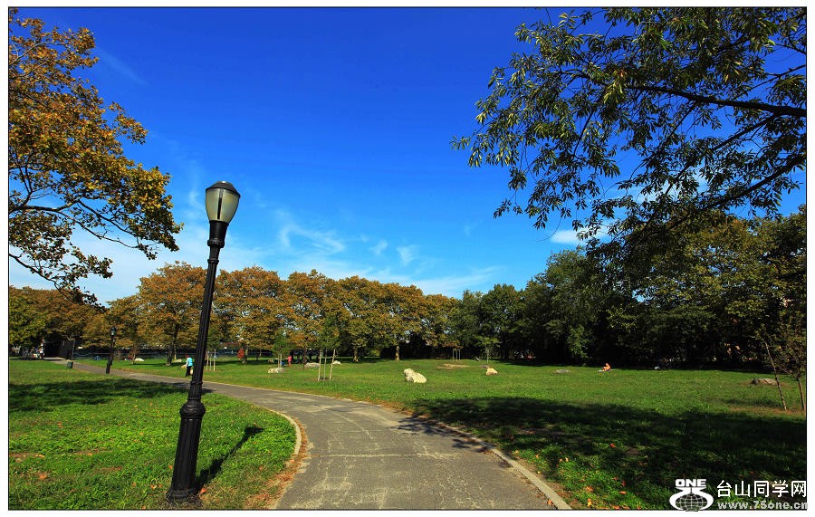 ��³����ͷ�����羰