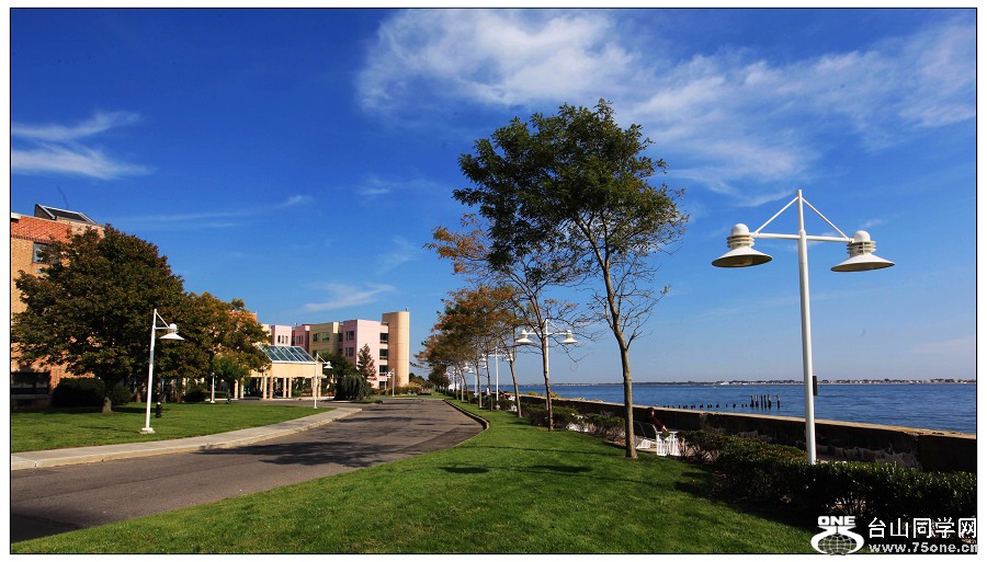 ��³����ͷ�����羰