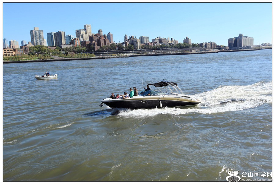 ŦԼ�����D�u�³�����ͷ�羰