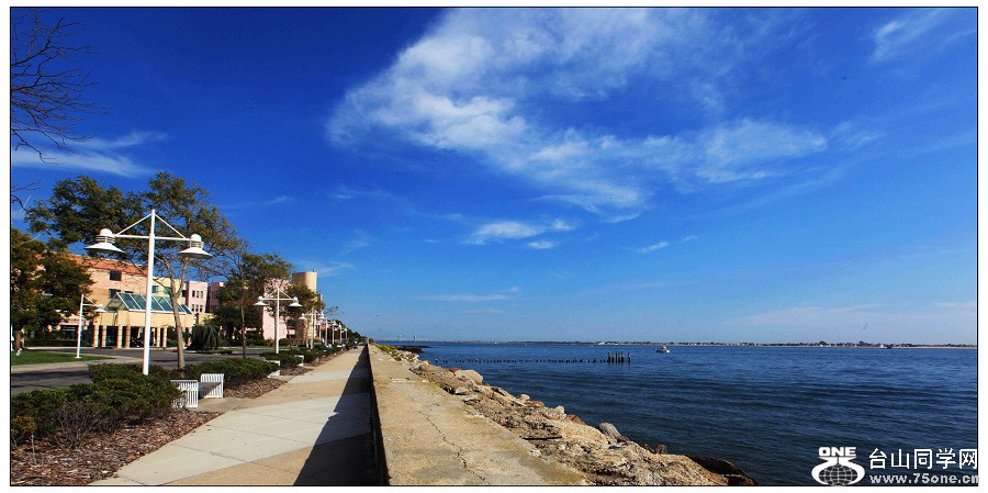 ��³����ͷ�����羰