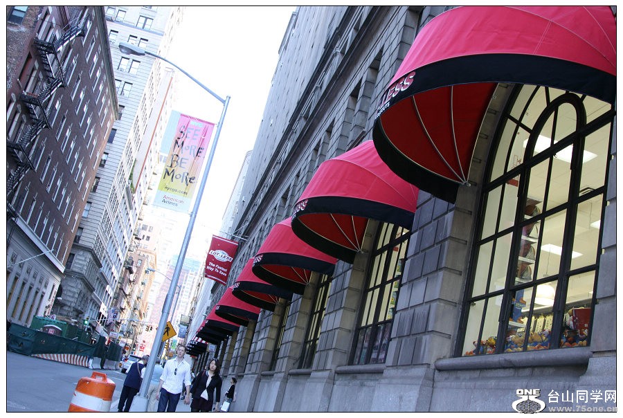 ŦԼ�����D�u�³�����ͷ�羰