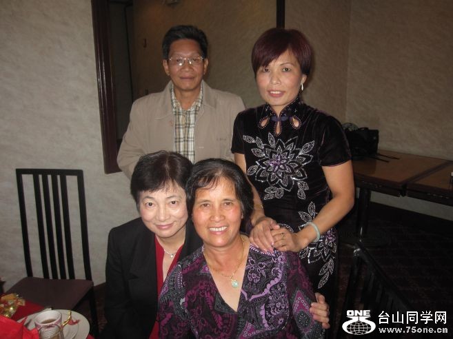 10-23-2010&nbsp;&nbsp;&nbsp;&nbsp;Wedding party 051.jpg