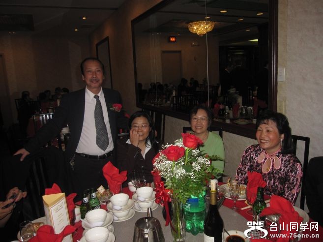 10-23-2010&nbsp;&nbsp;&nbsp;&nbsp;Wedding party 037.jpg