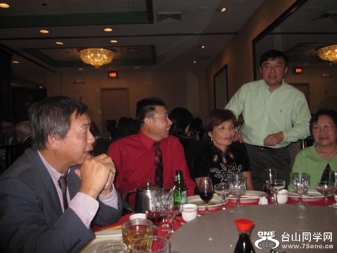 10-23-2010&nbsp;&nbsp;&nbsp;&nbsp;Wedding party 124.jpg