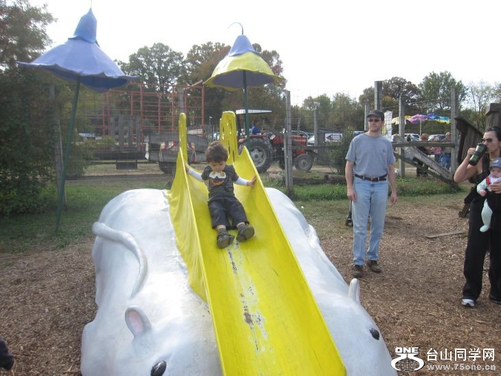 10-24-2010&nbsp;&nbsp; BB 105.jpg