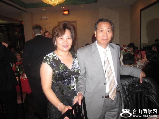 10-23-2010&nbsp;&nbsp;&nbsp;&nbsp;Wedding party 066.jpg