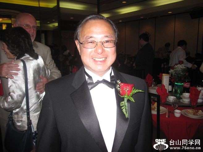 10-23-2010&nbsp;&nbsp;&nbsp;&nbsp;Wedding party 006.jpg