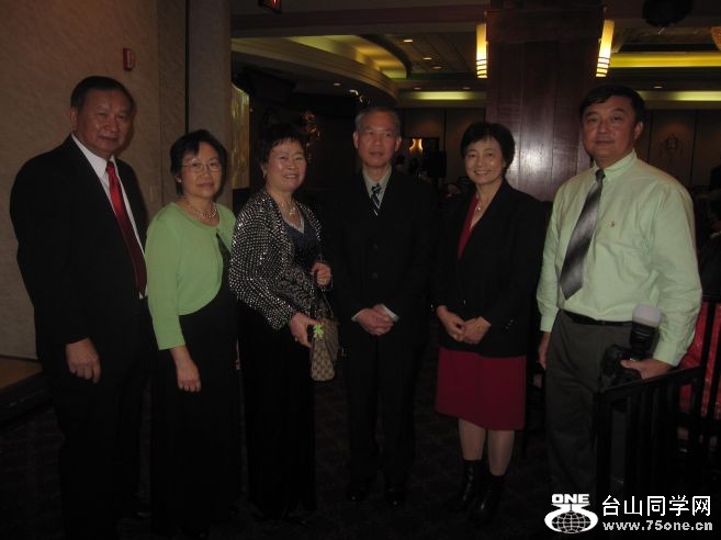 10-23-2010&nbsp;&nbsp;&nbsp;&nbsp;Wedding party 079.jpg