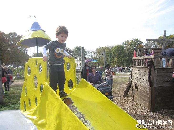 10-24-2010&nbsp;&nbsp; BB 107.jpg