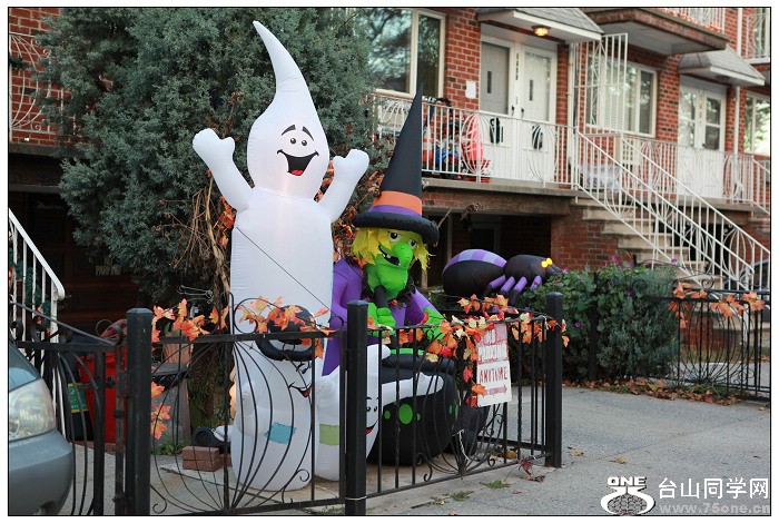 Halloween���}��