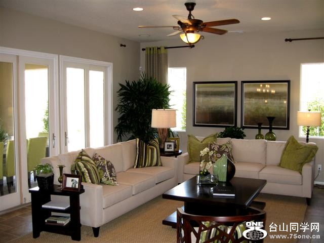 IMG_4327 (Small).jpg