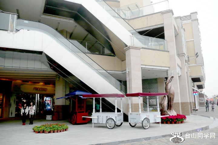 P1050357A.jpg