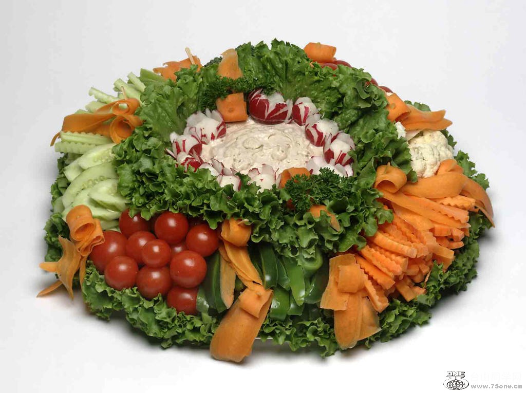 corky\\&#39;s-vegetable-tray.jpg