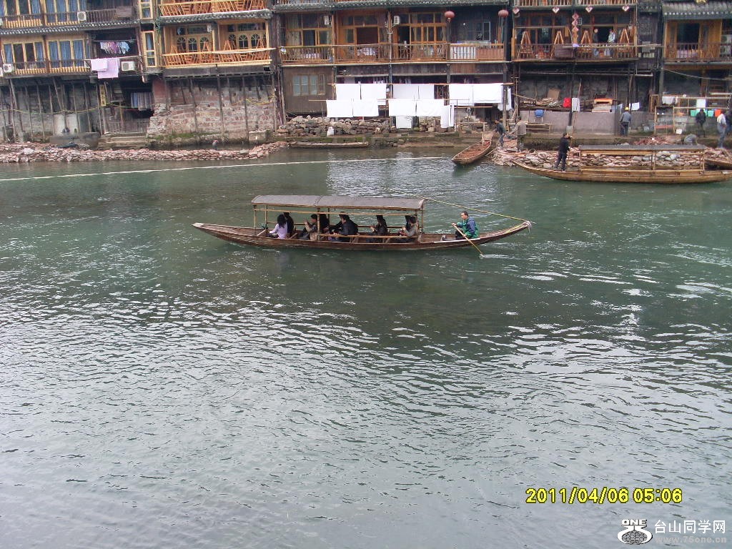SL372564.JPG