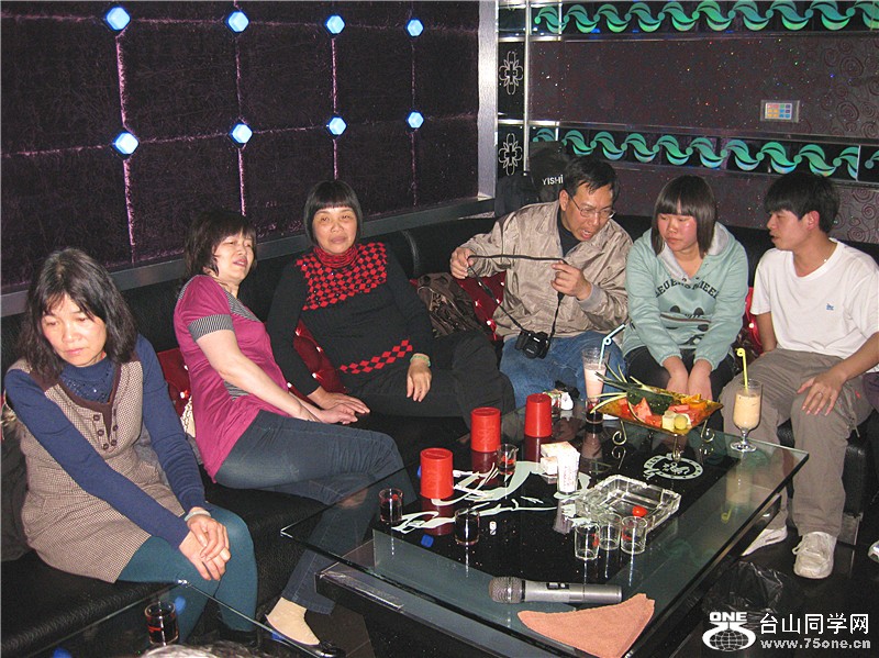 IMG_0909_.jpg