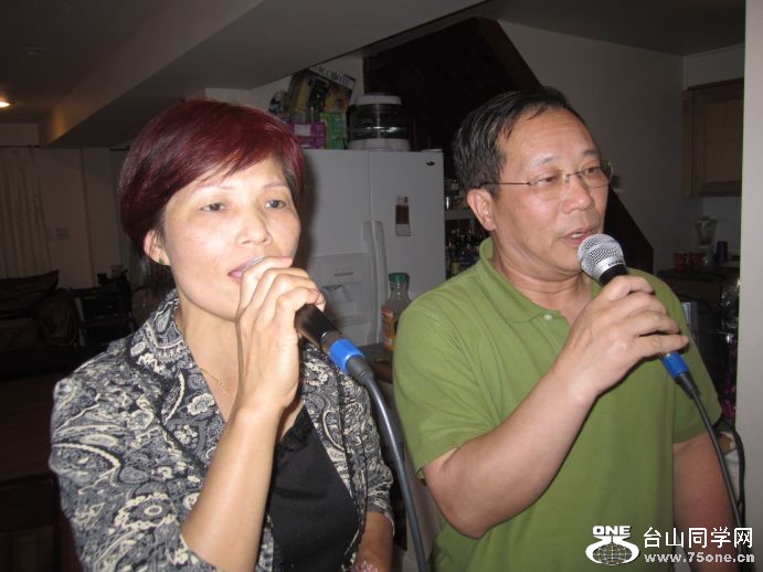 75one-----4-16-2011 NY 353.jpg