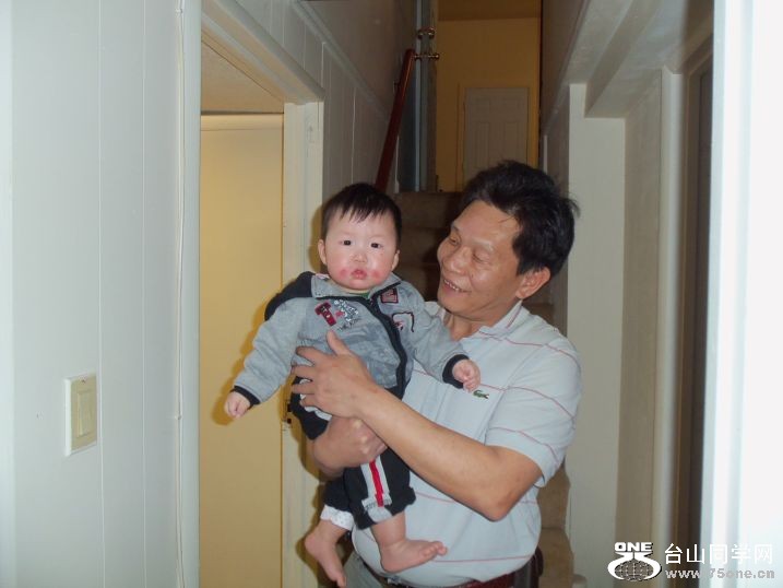 75one-----4-16-2011 NY 090.jpg