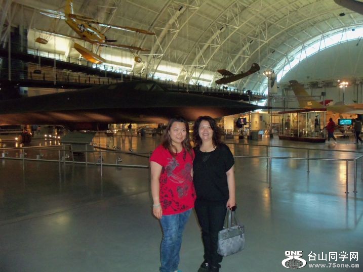 75one-----4-16-2011 NY 142.jpg