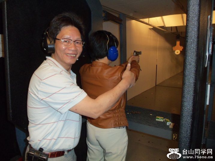 75one-----4-16-2011 NY 111.jpg