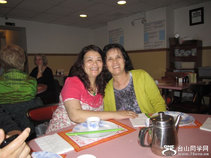 75one-----4-16-2011 NY 165.jpg