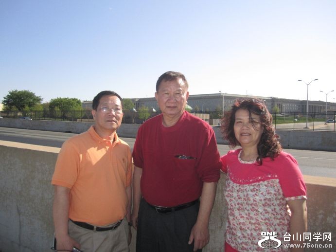 75one-----4-16-2011 NY 154.jpg