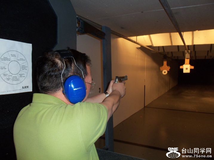 75one-----4-16-2011 NY 102.jpg