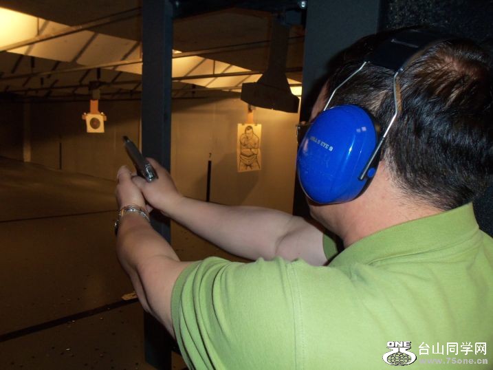 75one-----4-16-2011 NY 113.jpg