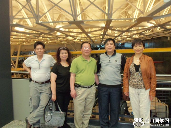 75one-----4-16-2011 NY 135.jpg