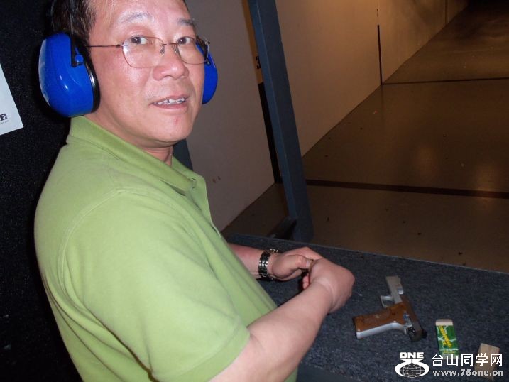 75one-----4-16-2011 NY 100.jpg