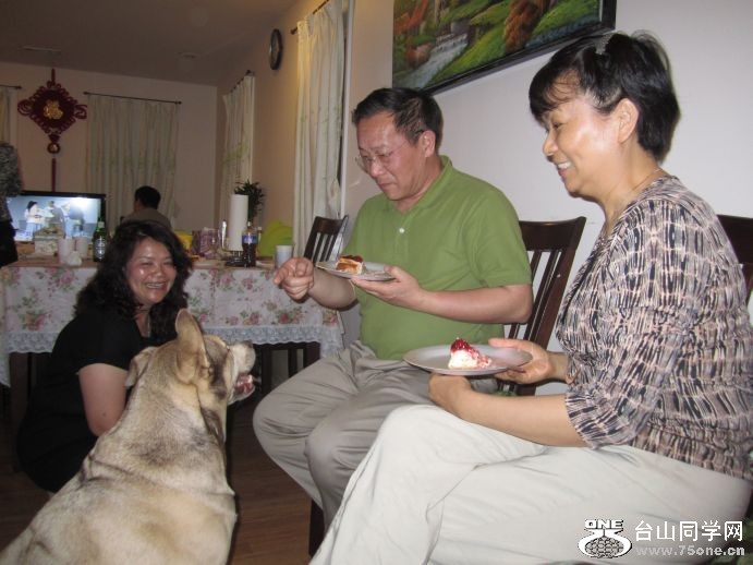 75one-----4-16-2011 NY 331.jpg