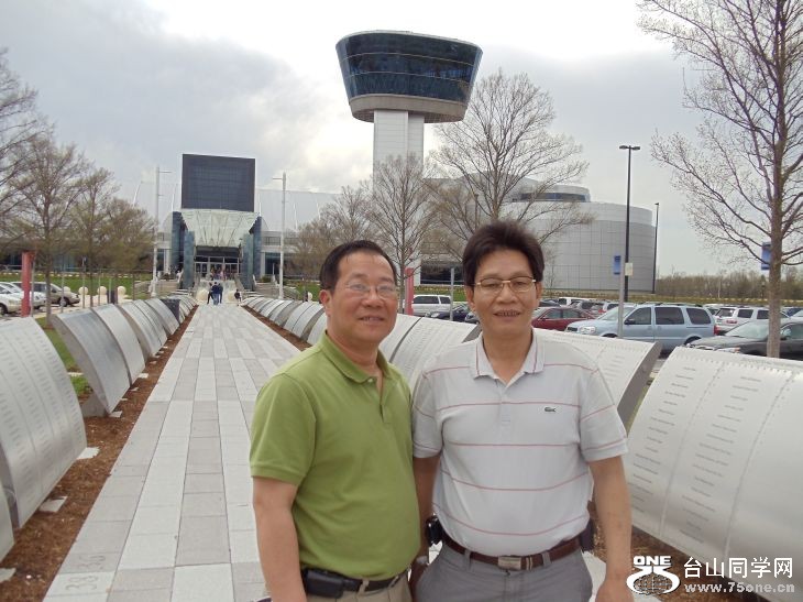 75one-----4-16-2011 NY 026.jpg