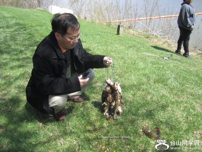 75one-----4-16-2011 NY 141.jpg