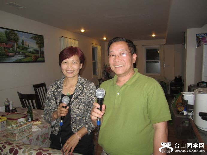 75one-----4-16-2011 NY 336.jpg