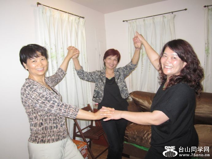 75one-----4-16-2011 NY 347.jpg