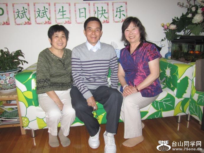 4-30-2011PARTY 017.jpg