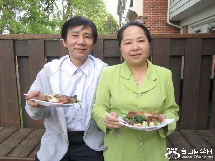 4-30-2011PARTY 040.jpg