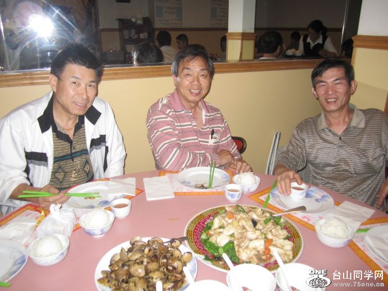 4-30-2011PARTY 009.jpg