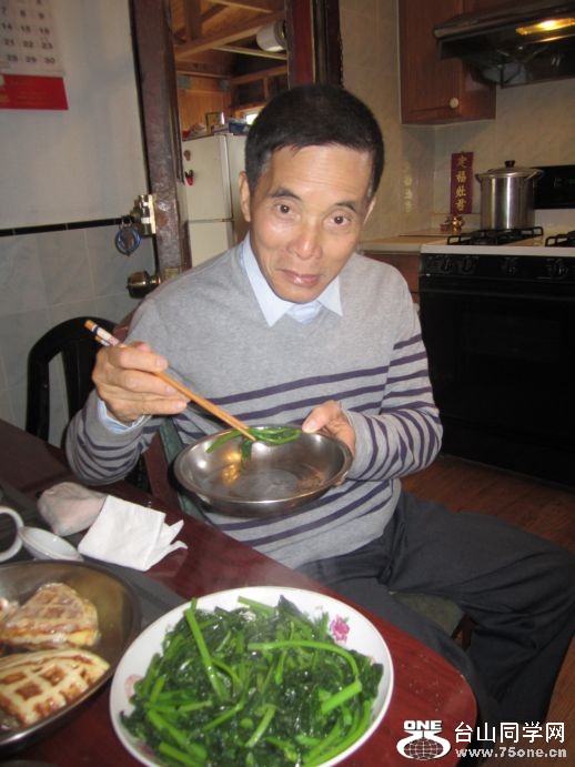 4-30-2011PARTY 044.jpg