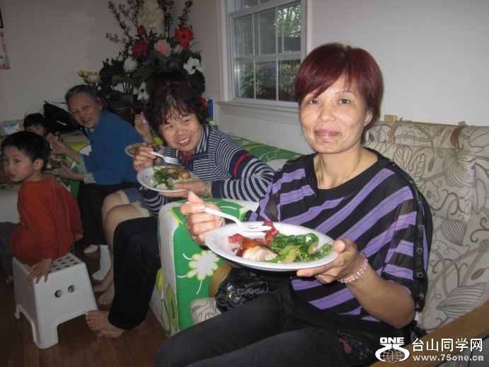 4-30-2011PARTY 047.jpg