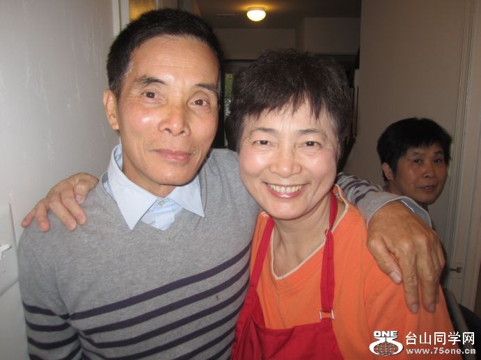 4-30-2011PARTY 030.jpg