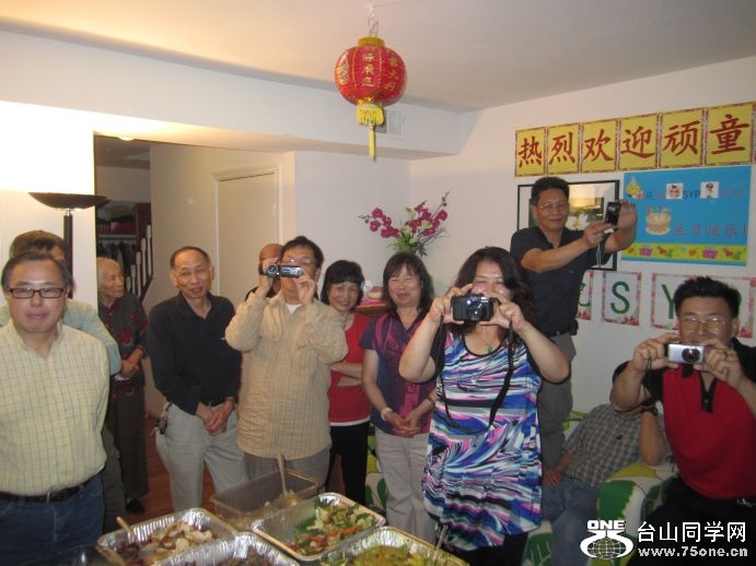 4-30-2011PARTY 070.jpg