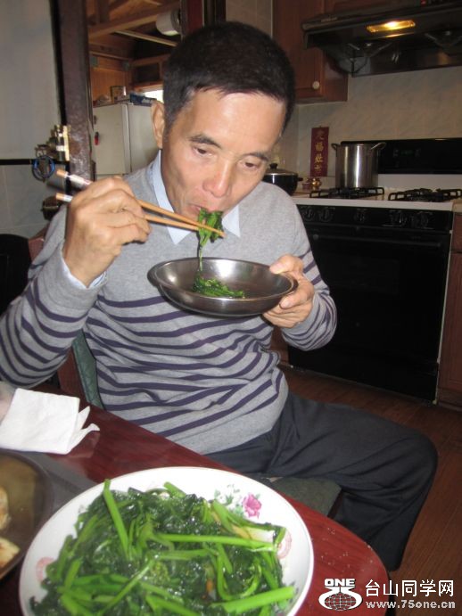 4-30-2011PARTY 045.jpg