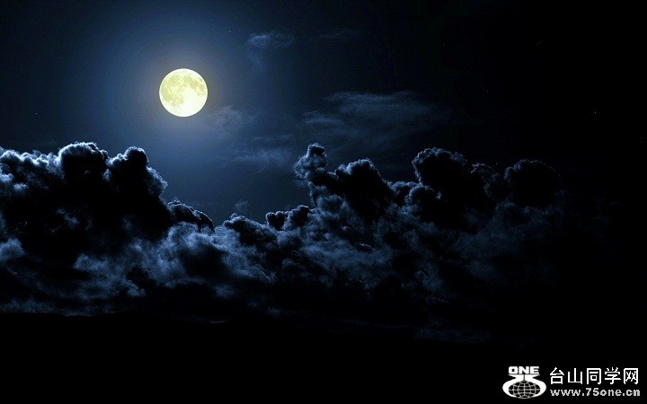 cloudy-full-moon-1440x900[1].jpg