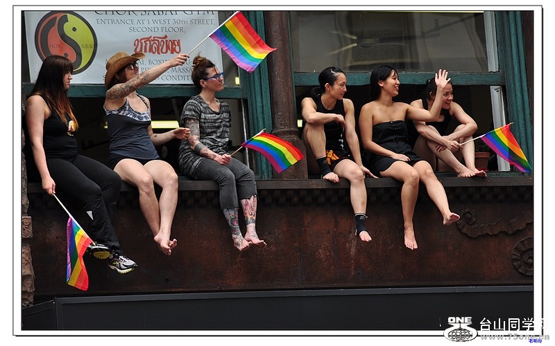 ŦԼͬ���������У�06.26.2011�� 687-1.jpg