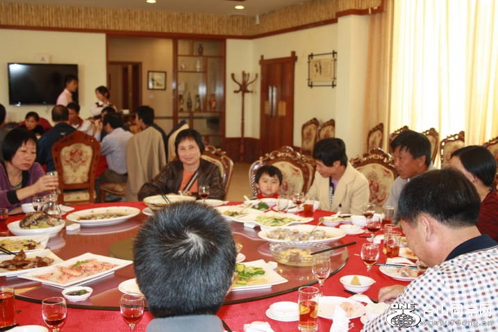 cai yi 3.jpg