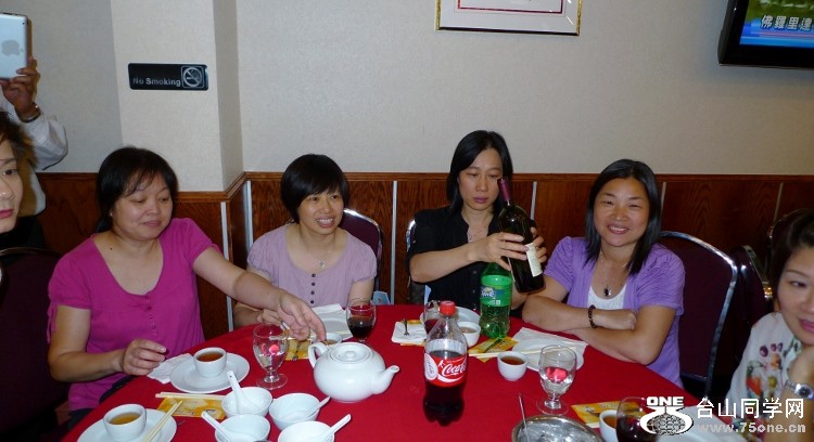 P1020329 (750x408).jpg