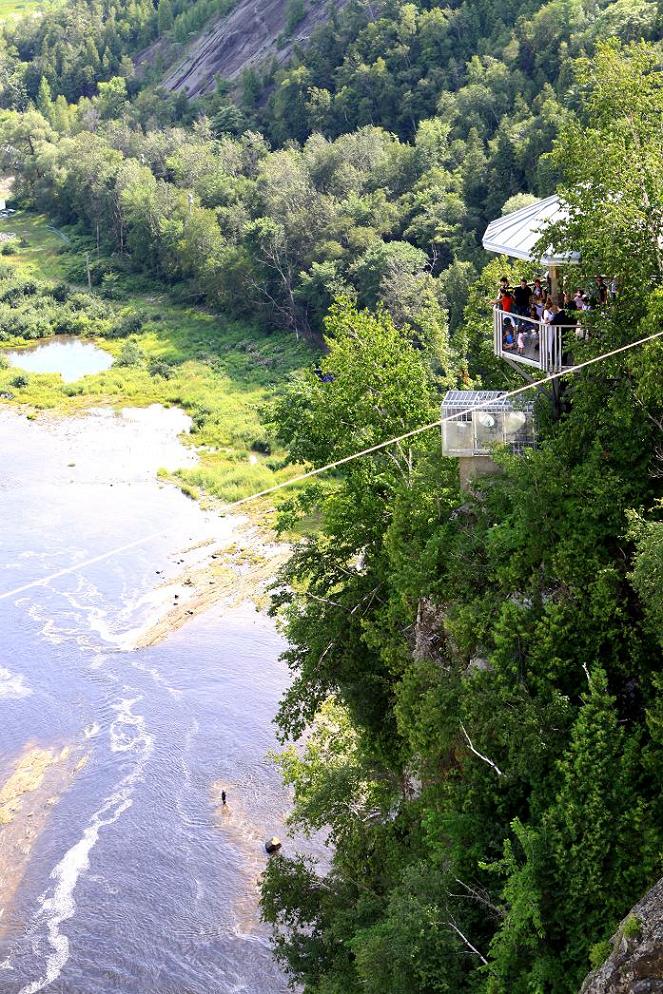 �}�u -001 064c.jpg