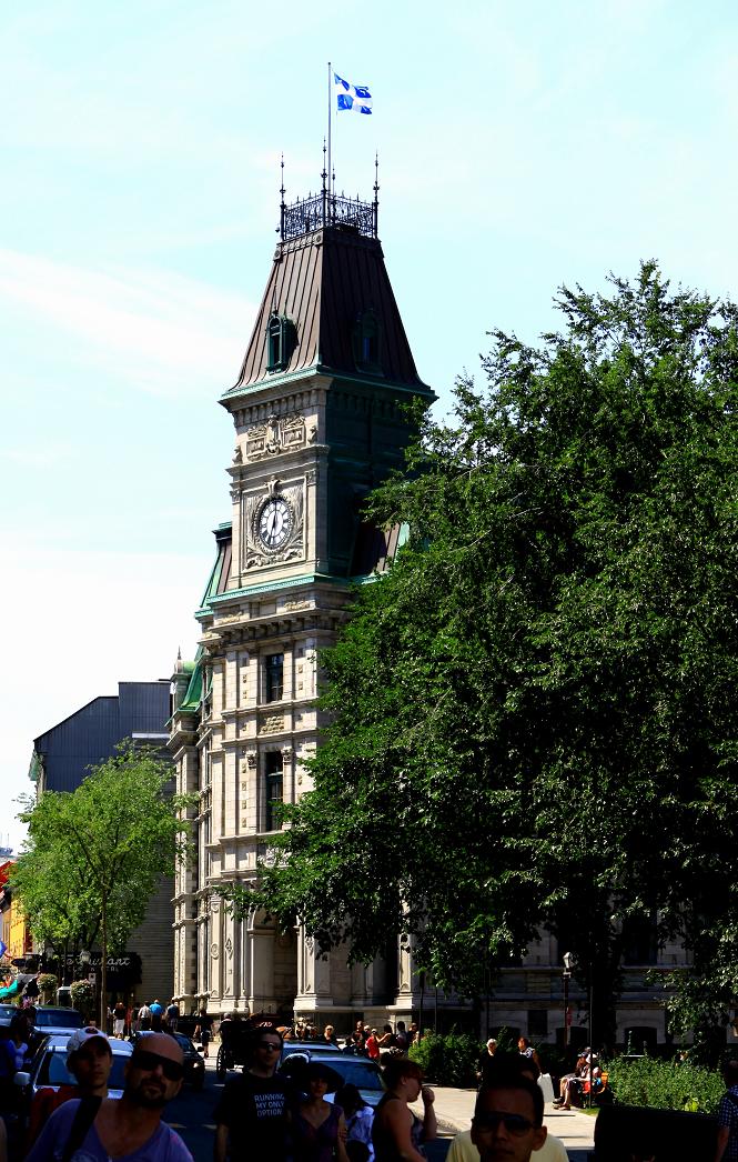 �}�u -002 692c.jpg