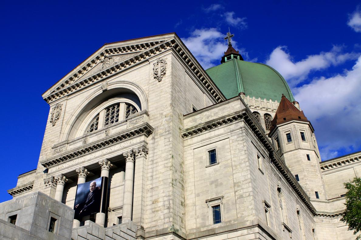 �}�u -002 220c.jpg