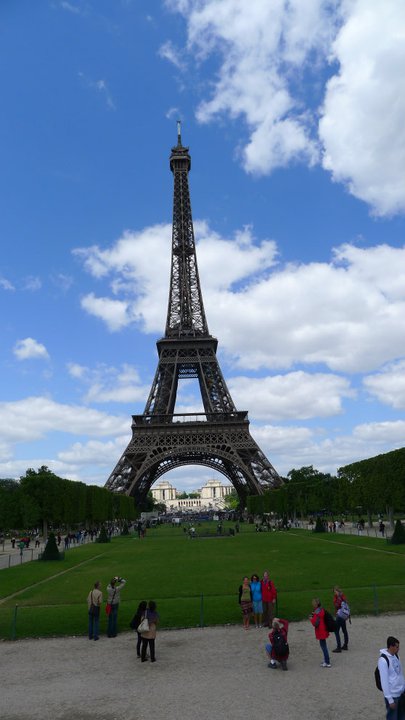 eiffel tower.jpg